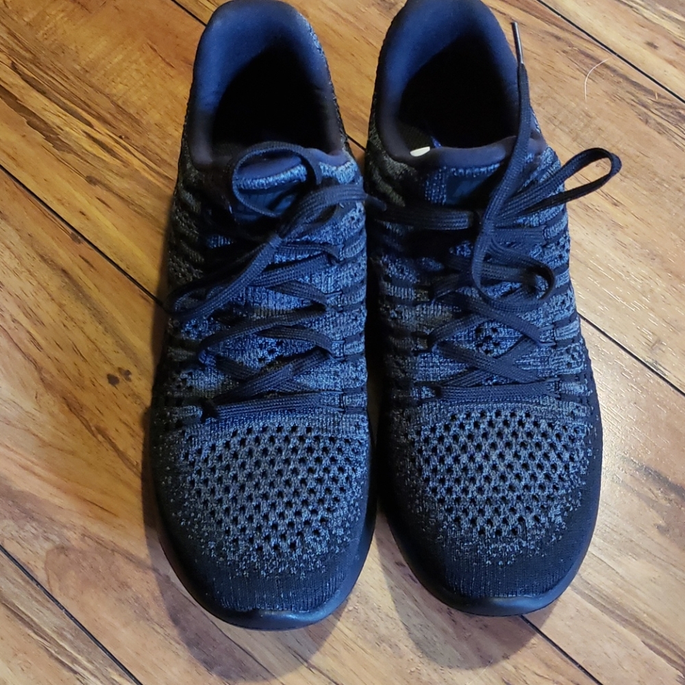 Nike lunarlon shoes